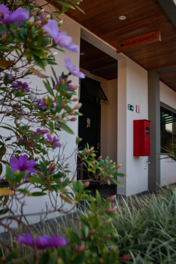 Apart Hotel Agua Limpa Prados Ngoại thất bức ảnh