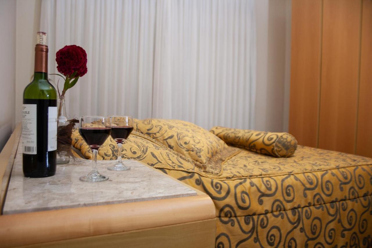 Apart Hotel Agua Limpa Prados Ngoại thất bức ảnh