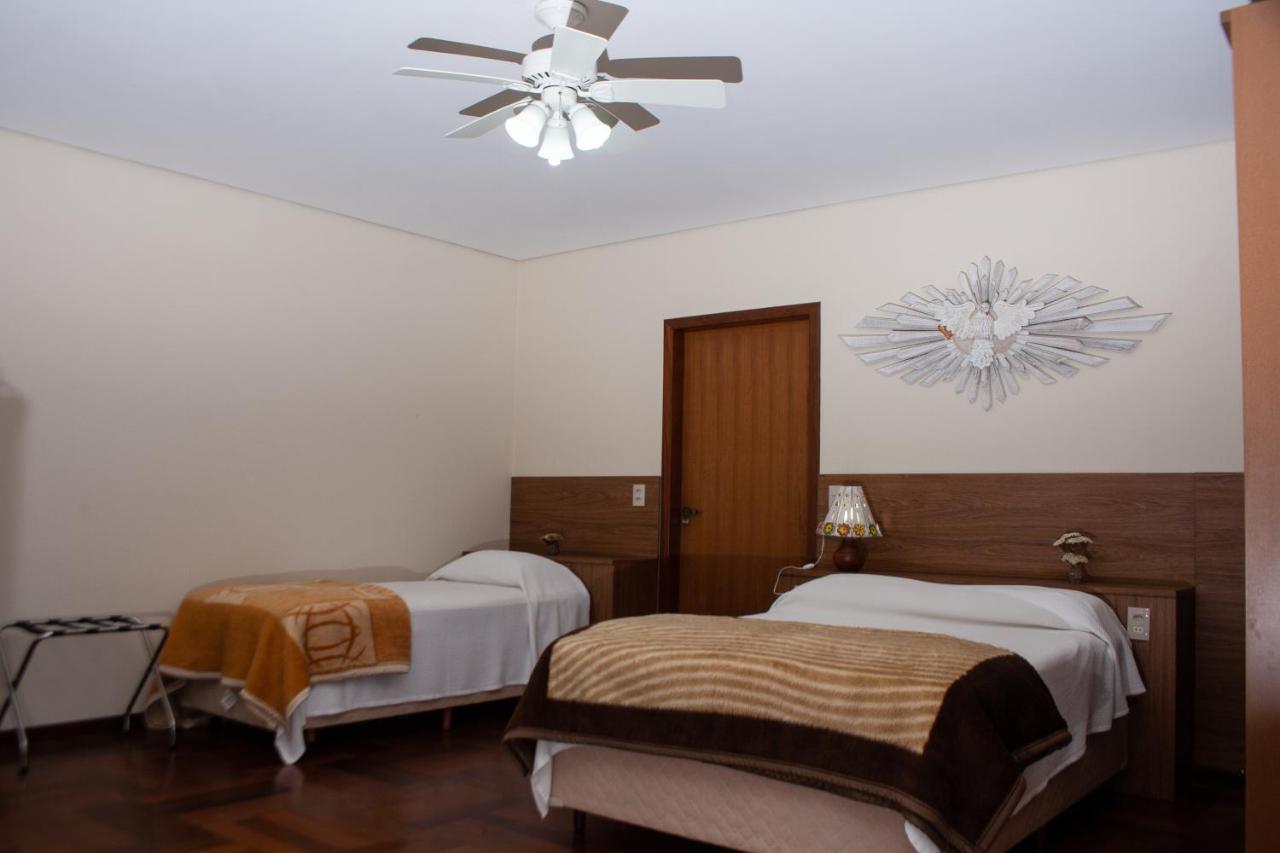 Apart Hotel Agua Limpa Prados Ngoại thất bức ảnh