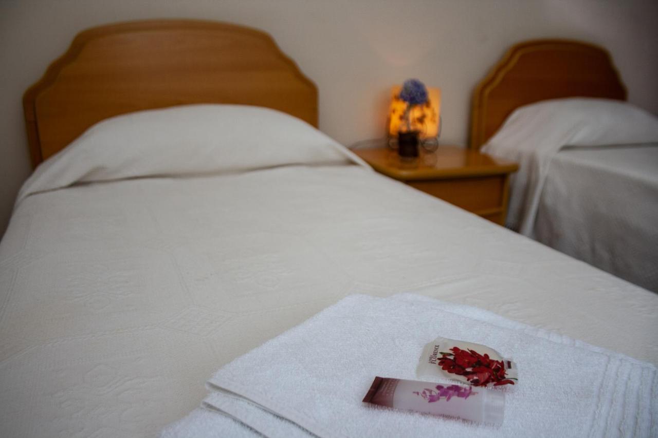 Apart Hotel Agua Limpa Prados Ngoại thất bức ảnh
